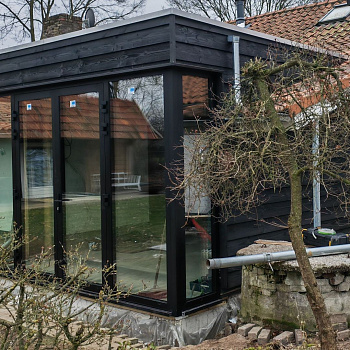 Aanbouw in Heythuysen